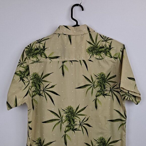 True Rock Mens S/S Shirt  NWOT - Picture 6 of 10